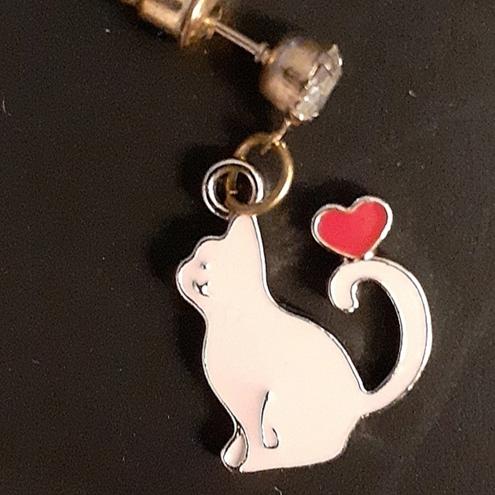 Pink Kitty on a Heart!   NWOT